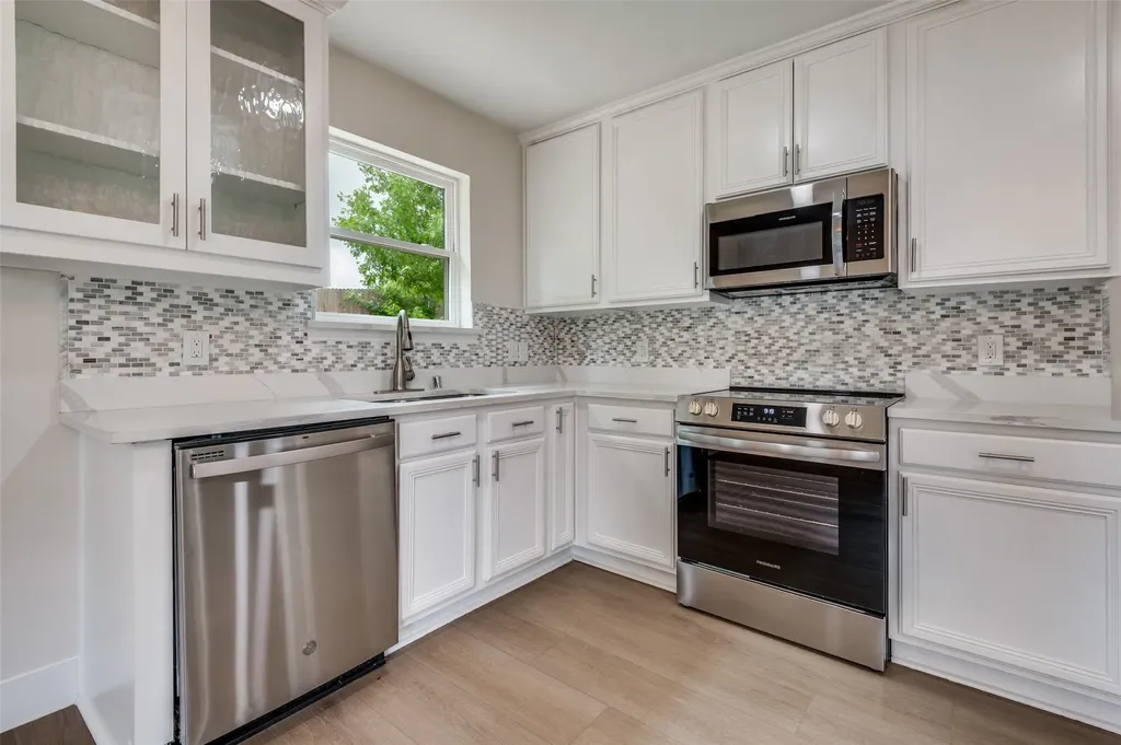 520 King Street Cedar Hill TX 75104