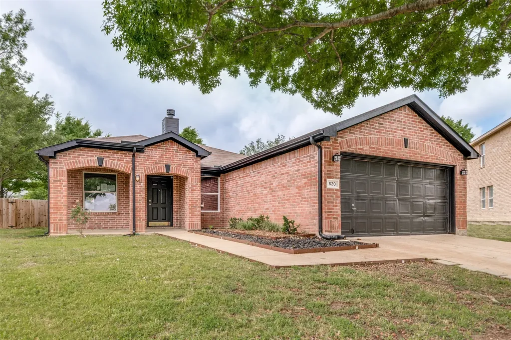 520 King Street Cedar Hill TX 75104