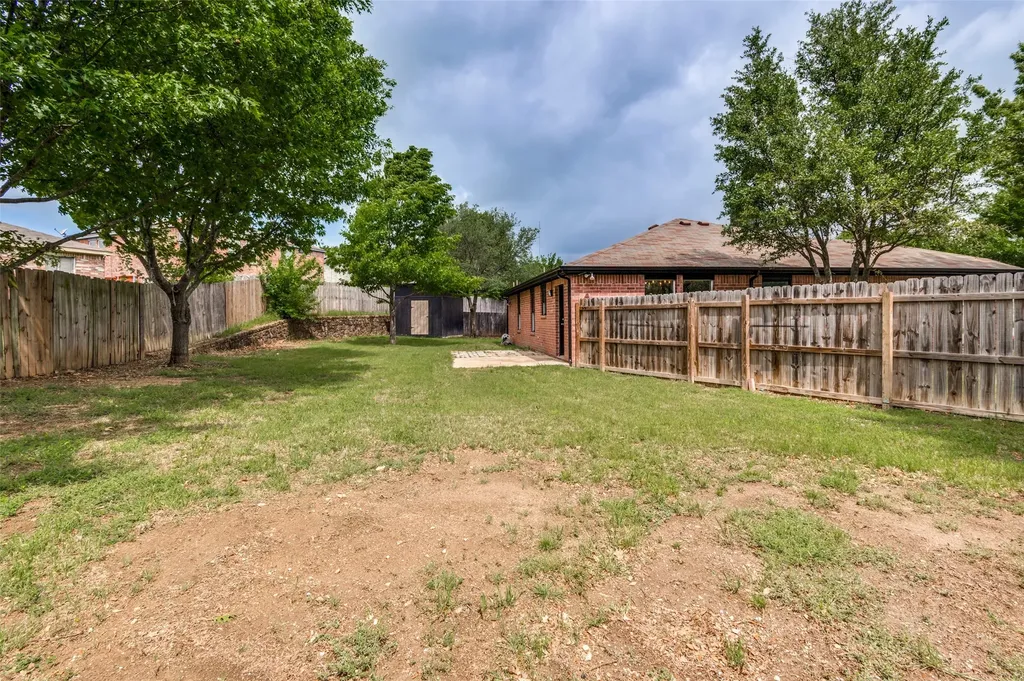 520 King Street Cedar Hill TX 75104