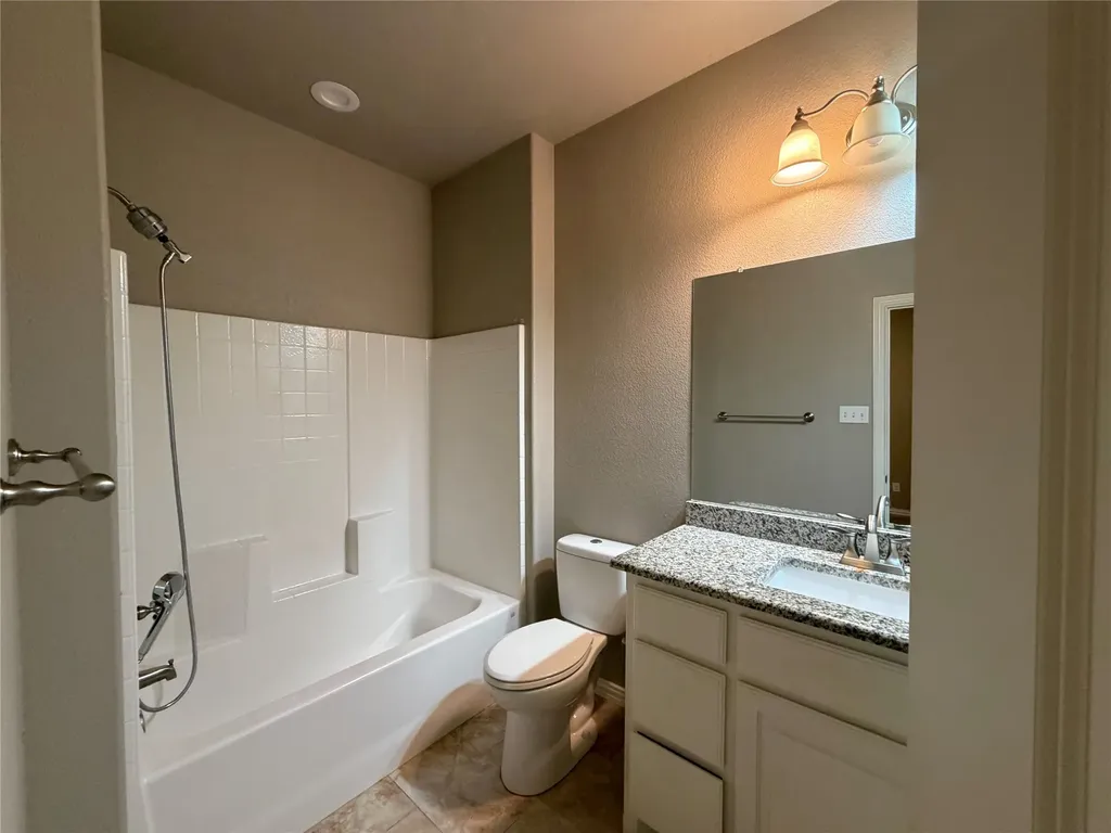 122 Katy Street Cleburne TX 76031