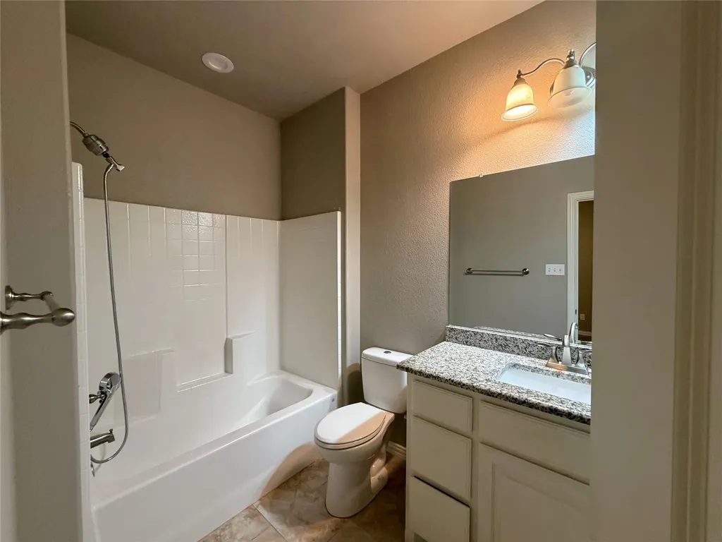122 Katy Street Cleburne TX 76031