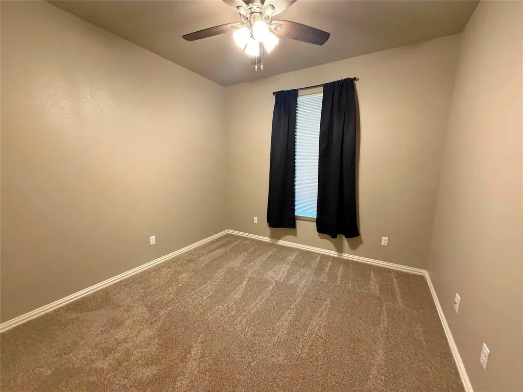 122 Katy Street Cleburne TX 76031