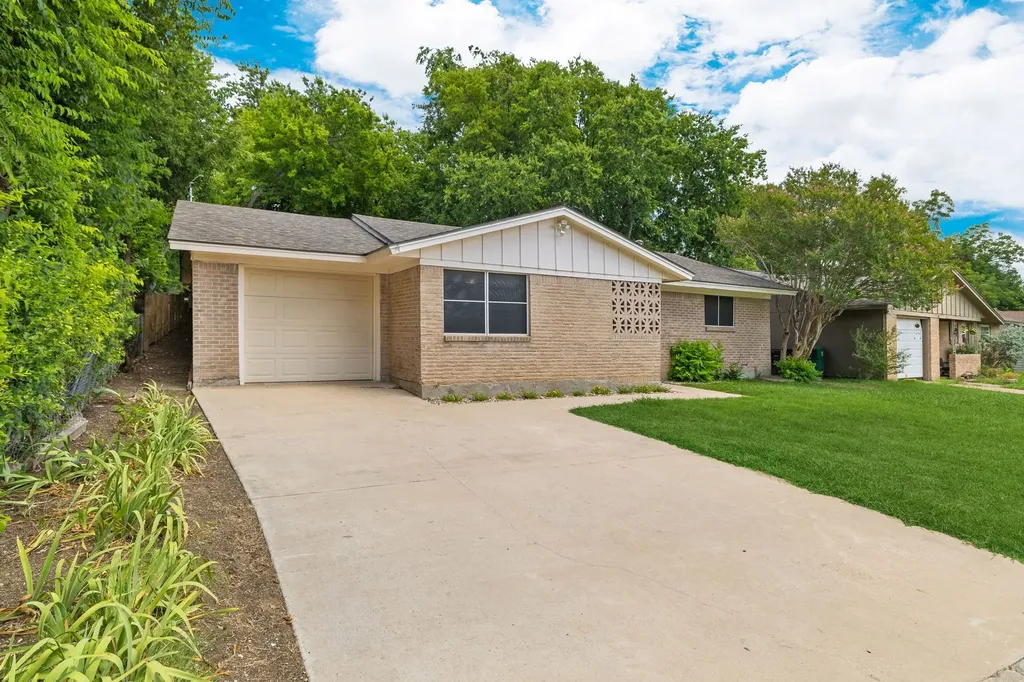 3455 Coronado Court Fort Worth TX 76116