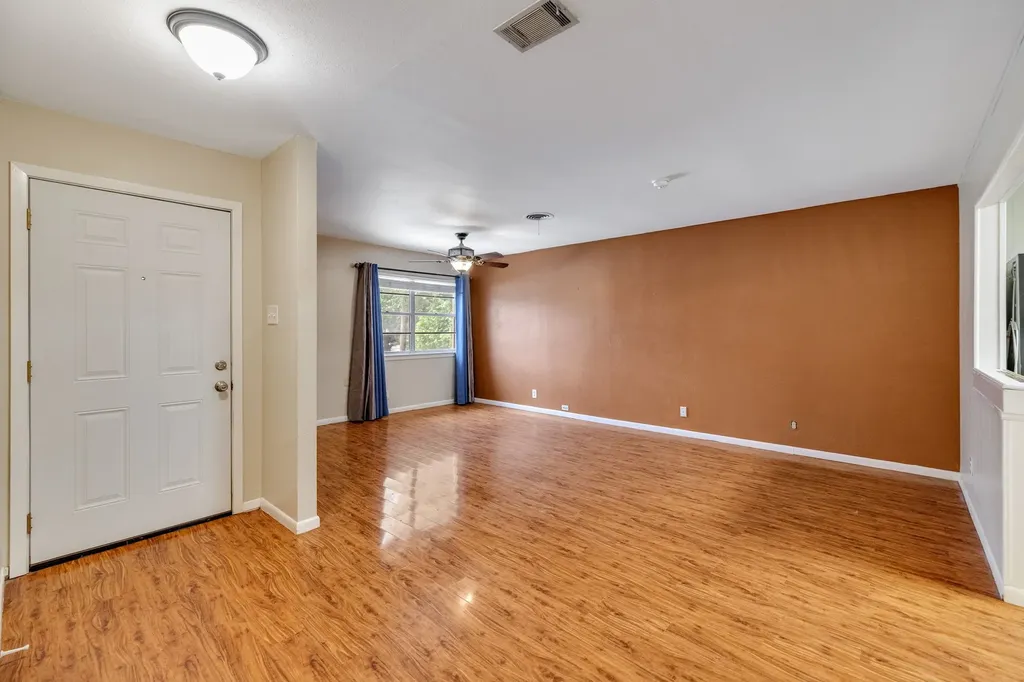 3455 Coronado Court Fort Worth TX 76116