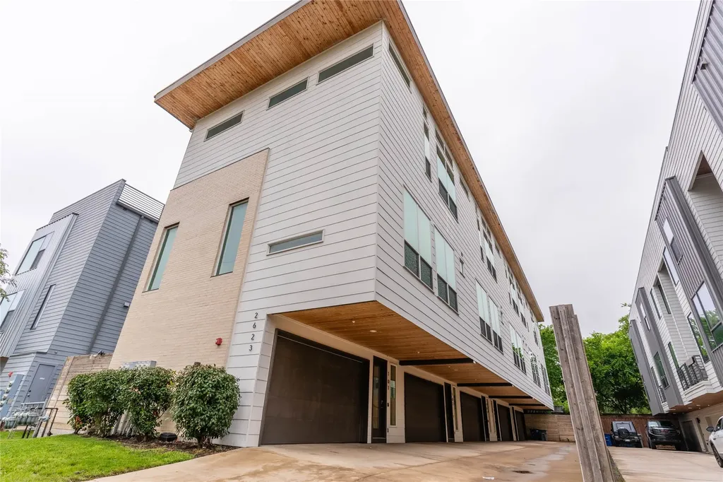 2623 Kimsey Drive Dallas TX 75235