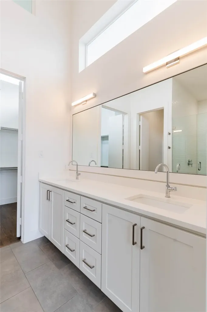 2623 Kimsey Drive Dallas TX 75235