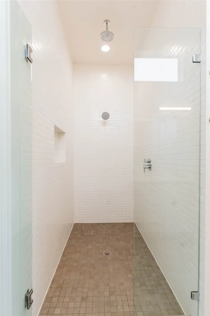 2623 Kimsey Drive Dallas TX 75235