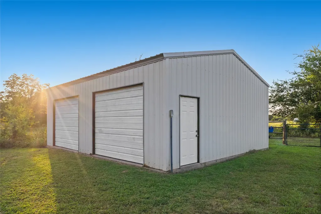 340 County Road 3585 Dike TX 75437