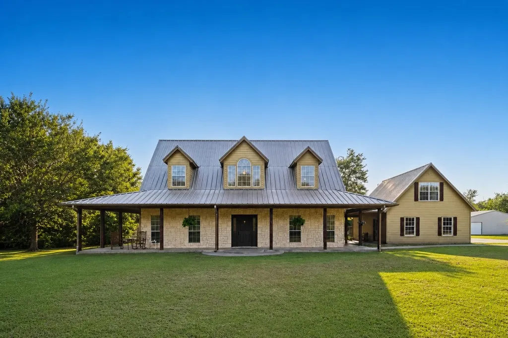 340 County Road 3585 Dike TX 75437