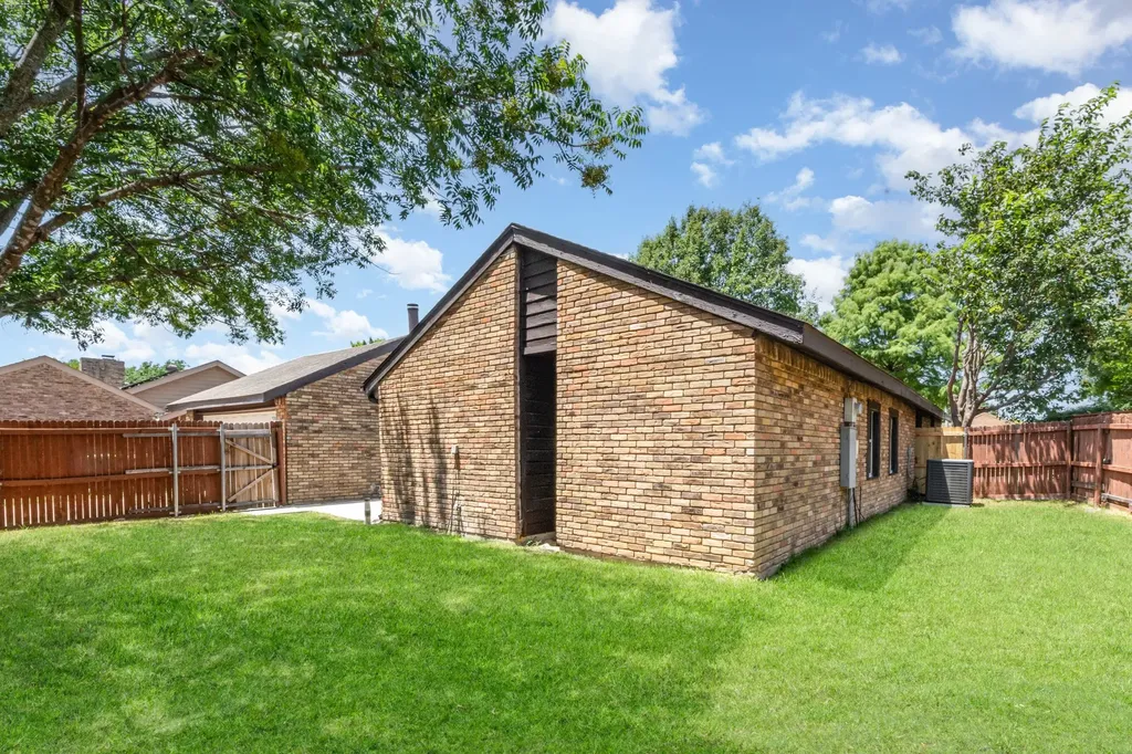1304 Ursula Court Plano TX 75075