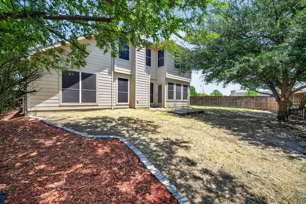 1601 Santos Drive Denton TX 76207