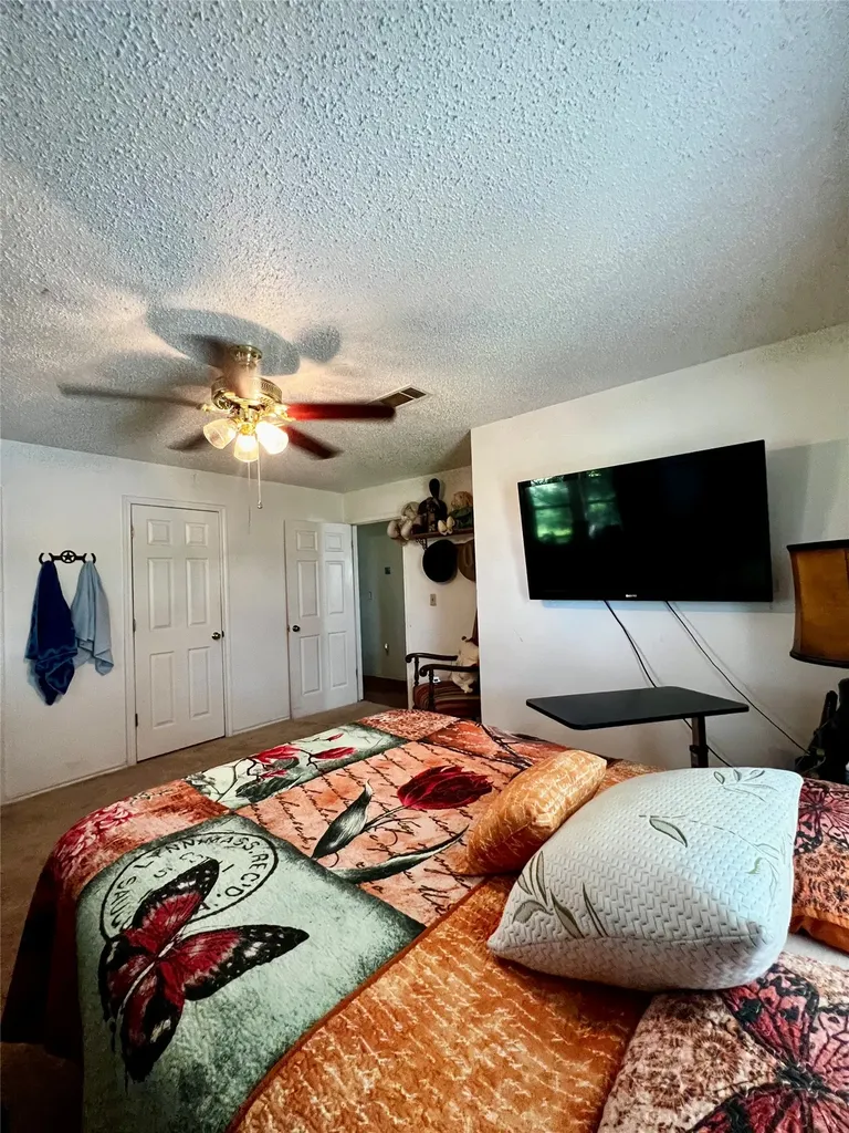 394 Hcr 1143 Blum TX 76627