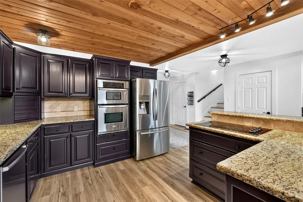 207 E Eldorado Drive Scroggins TX 75480