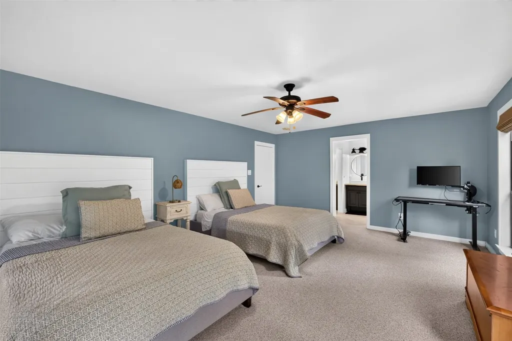 207 E Eldorado Drive Scroggins TX 75480