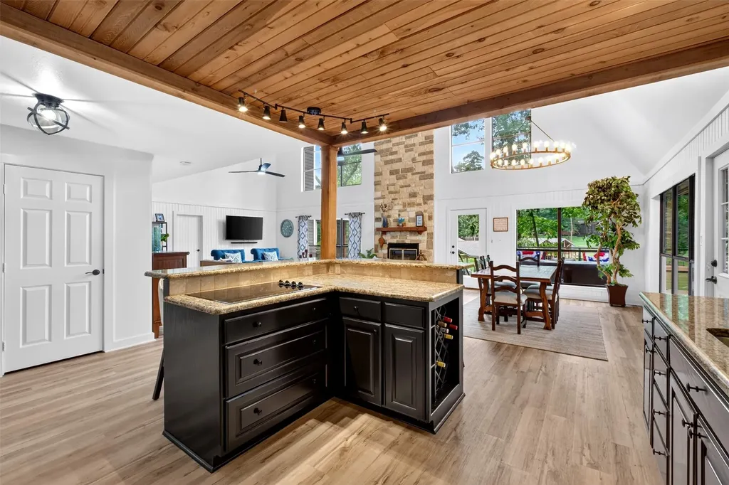 207 E Eldorado Drive Scroggins TX 75480