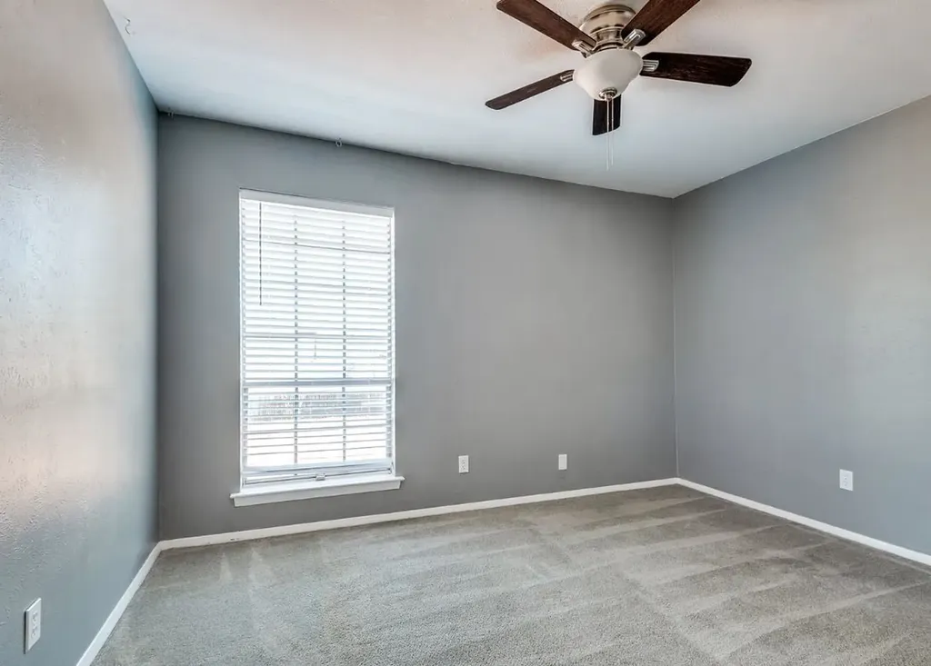 1819 E Grauwyler Road Irving TX 75061
