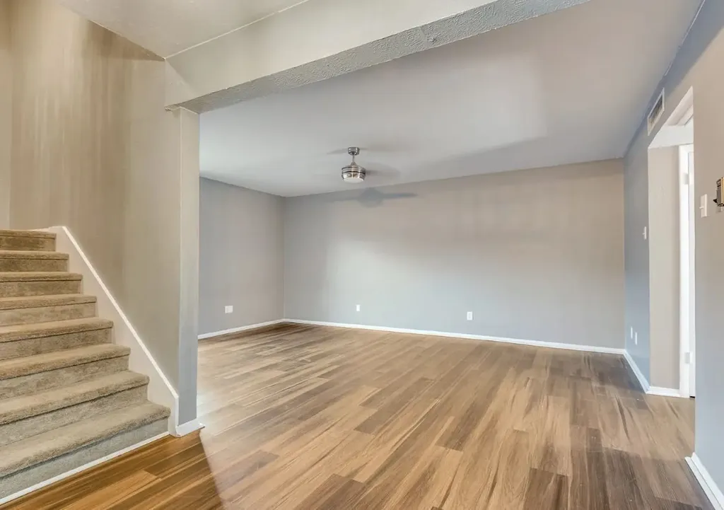 1819 E Grauwyler Road Irving TX 75061