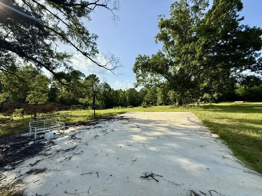 115 Jackson Bienville LA 71008