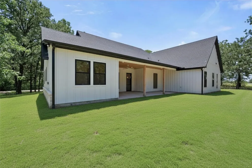 3001 Rock Road Corsicana TX 75109