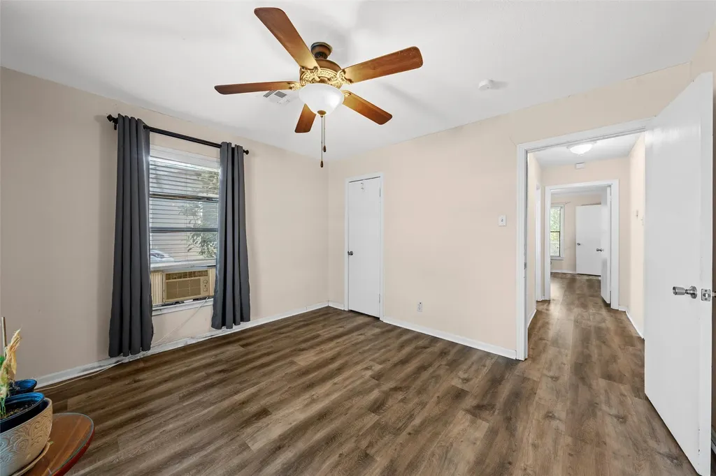 4513 Athens Avenue Waco TX 76710