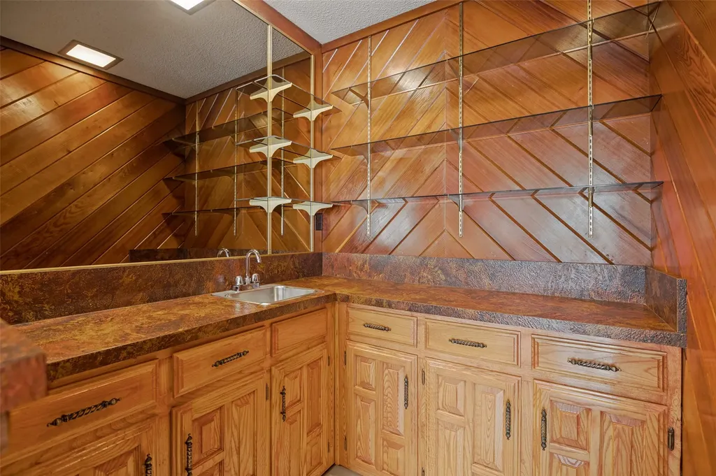 1423 Cassandra Circle Desoto TX 75115