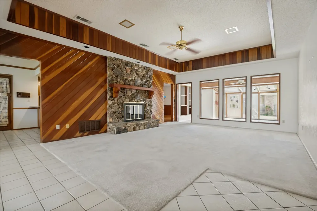 1423 Cassandra Circle Desoto TX 75115