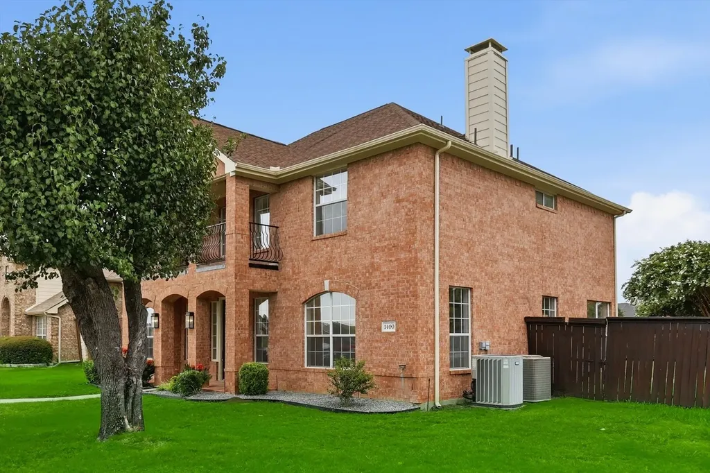 1400 Hudspeth Drive Carrollton TX 75010