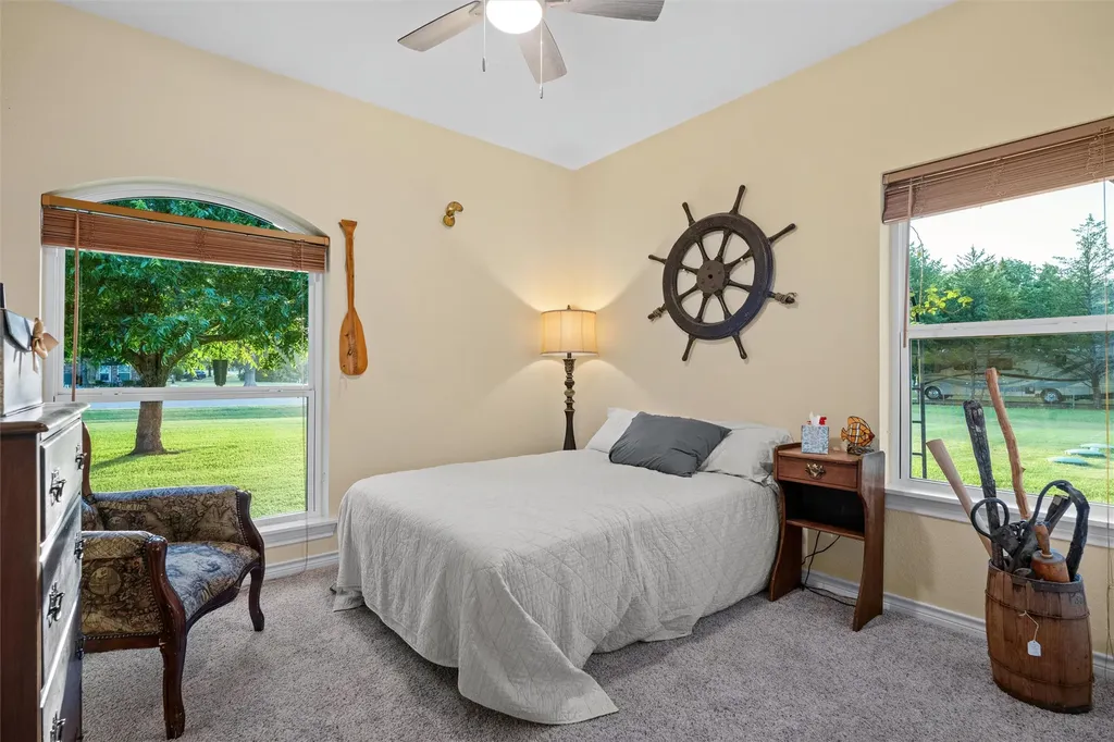 128 Meandering Way Weatherford TX 76086