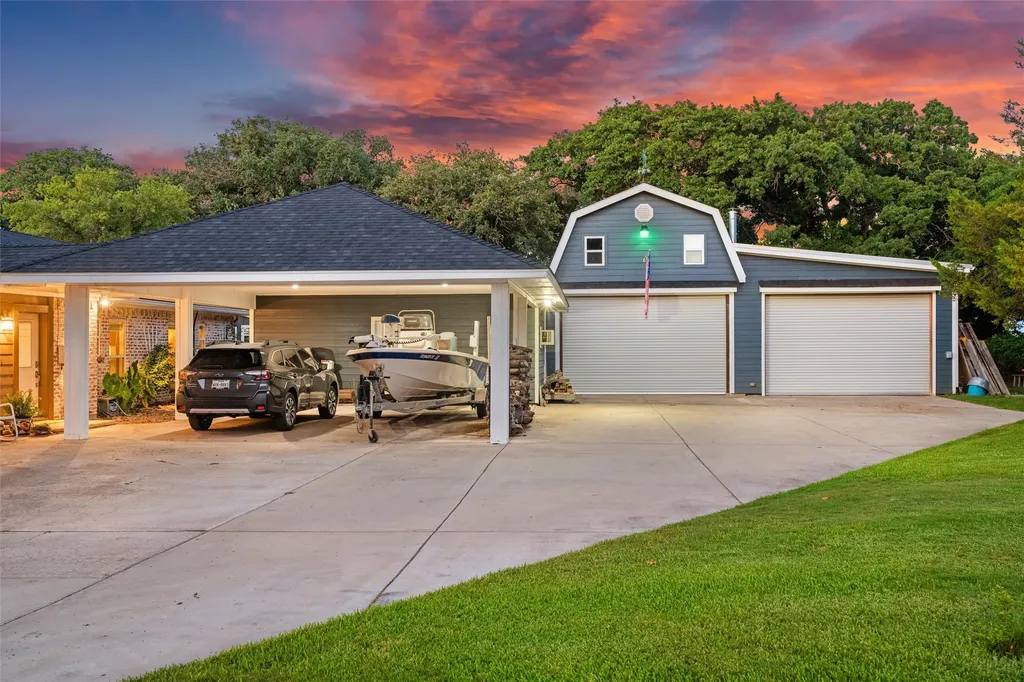 128 Meandering Way Weatherford TX 76086