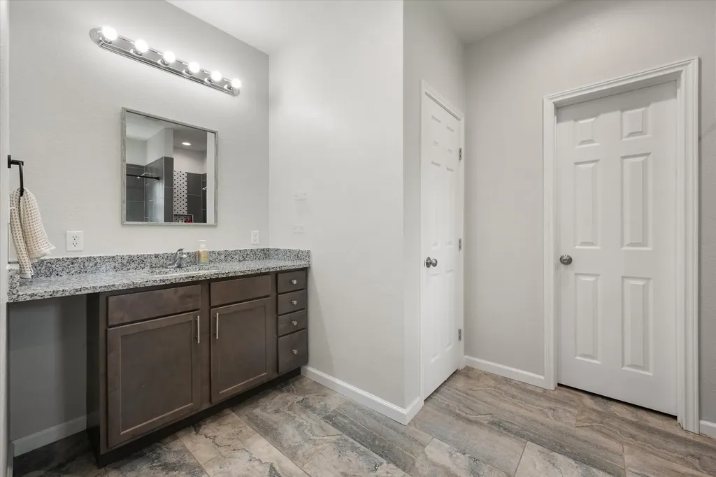 219 Fcr 1260 Fairfield TX 75840