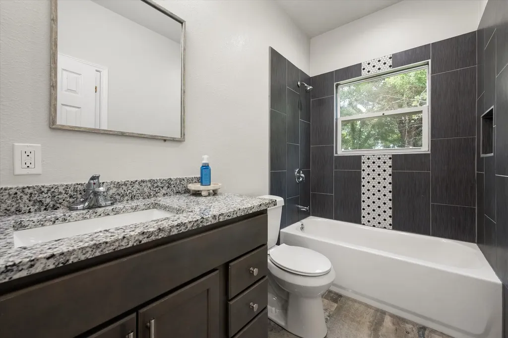 219 Fcr 1260 Fairfield TX 75840