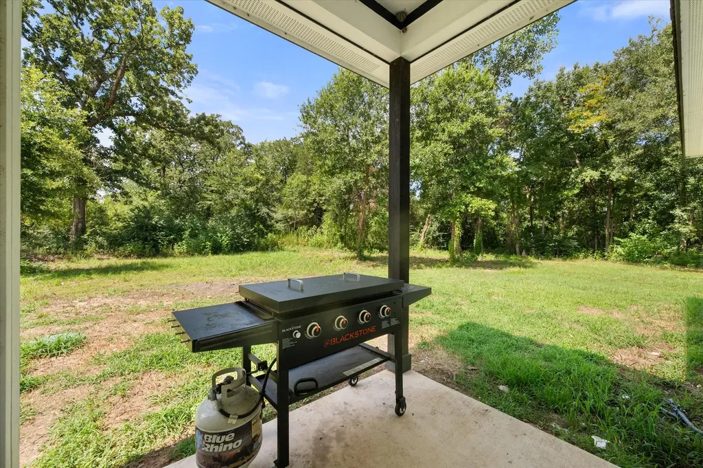 219 Fcr 1260 Fairfield TX 75840