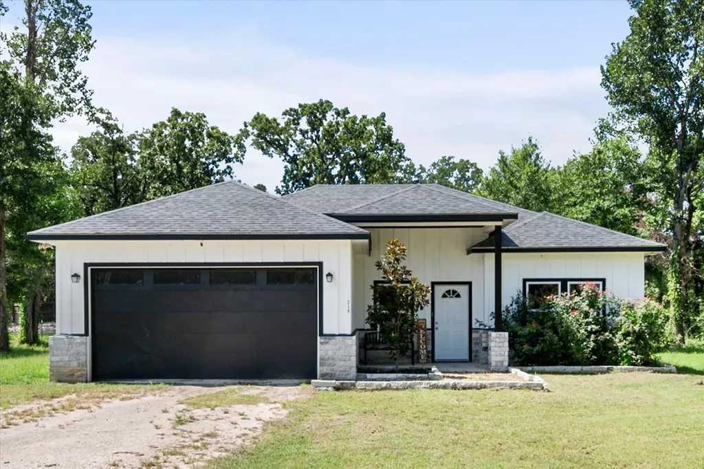 219 Fcr 1260 Fairfield TX 75840