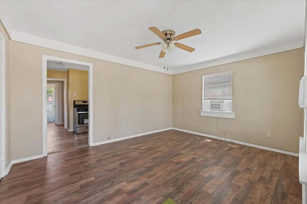1808 Prairie View Drive Dallas TX 75235