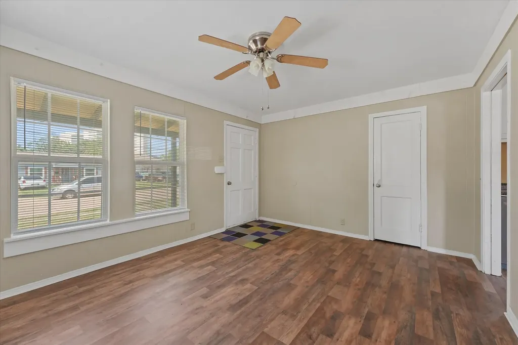 1808 Prairie View Drive Dallas TX 75235