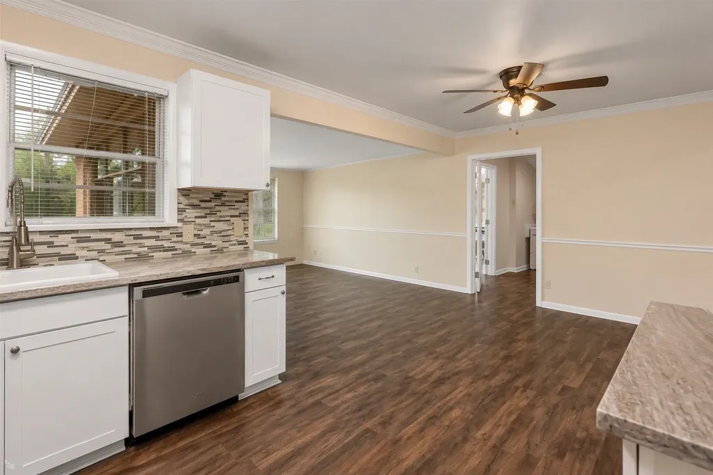 1826 Bonn Street Bossier City LA 71112