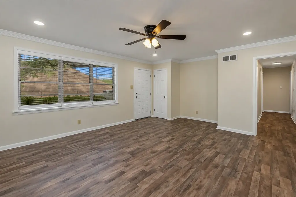 1826 Bonn Street Bossier City LA 71112