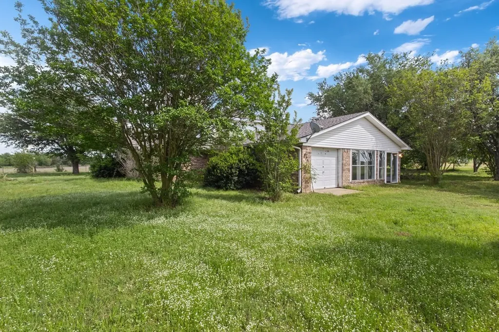 2503A Vz County Road 3804 Wills Point TX 75169