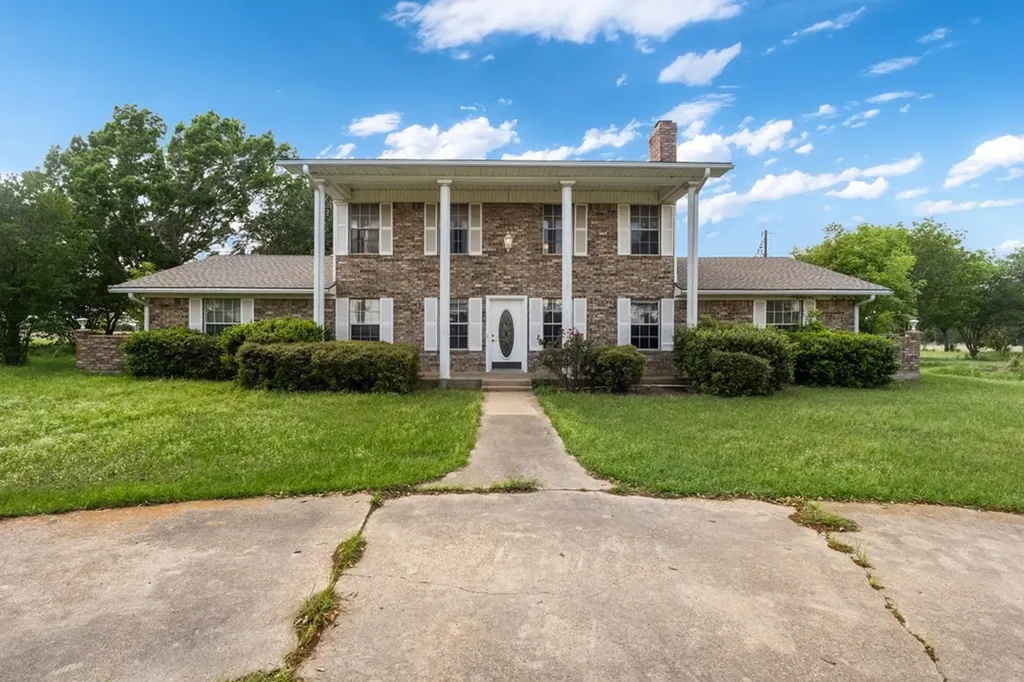 2503A Vz County Road 3804 Wills Point TX 75169