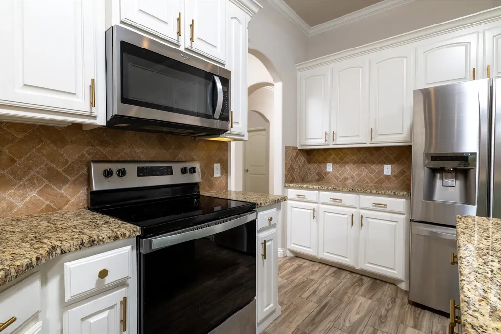 205 Harp Avenue Godley TX 76044