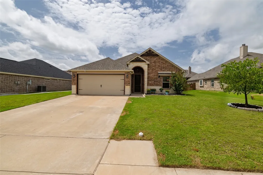 205 Harp Avenue Godley TX 76044
