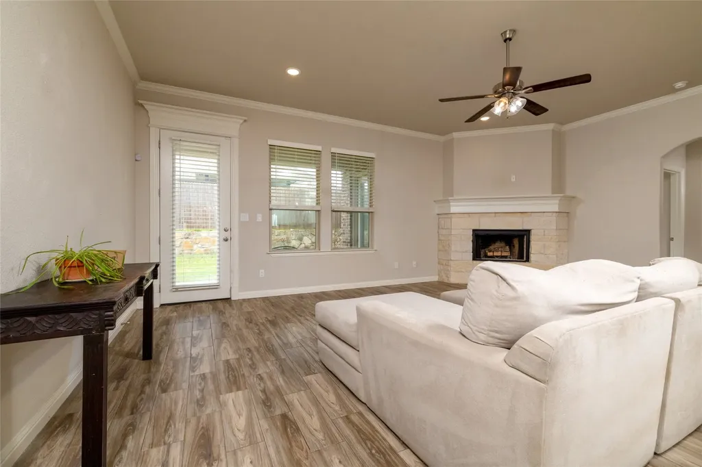 205 Harp Avenue Godley TX 76044