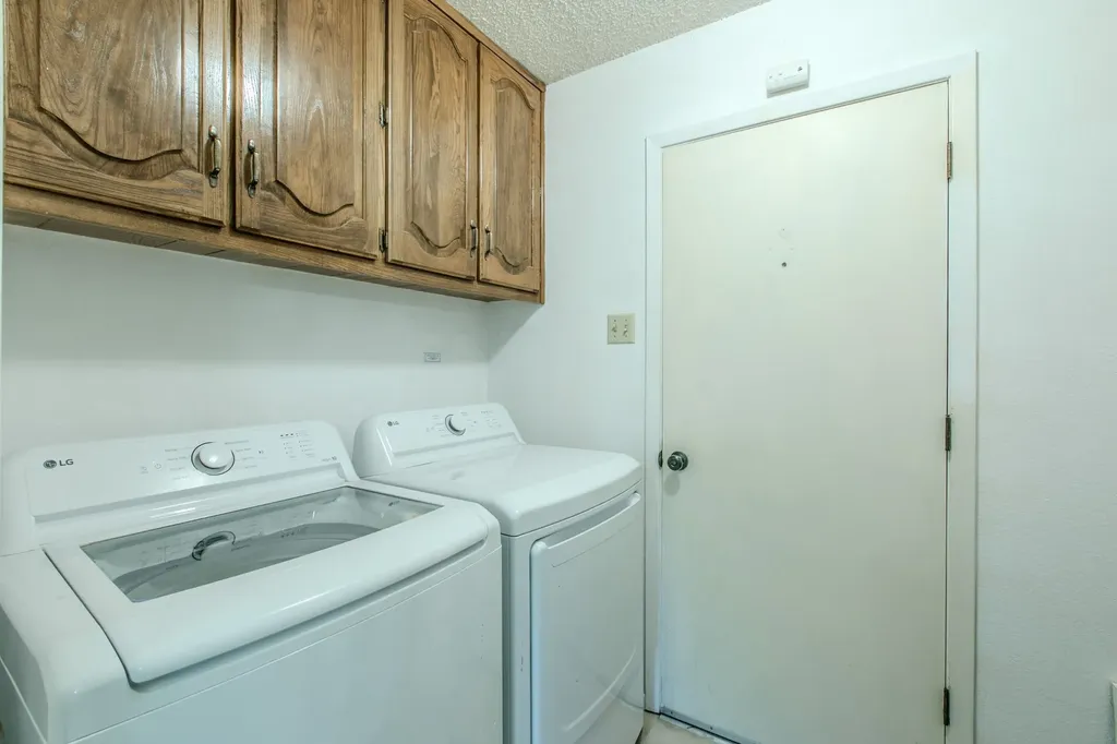 1057 Radisson Drive Hewitt TX 76643