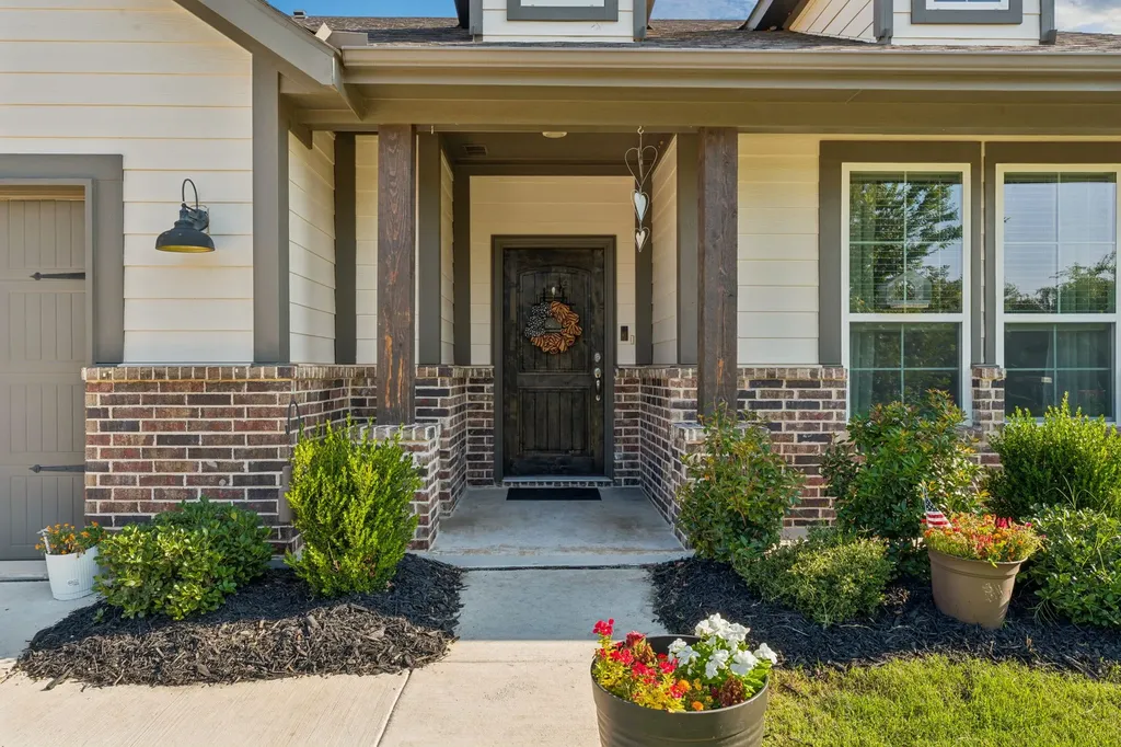 772 Brookside Drive Springtown TX 76082