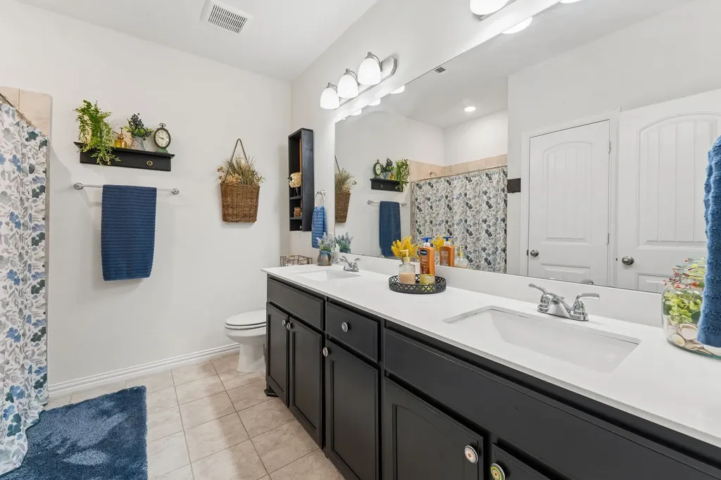 772 Brookside Drive Springtown TX 76082
