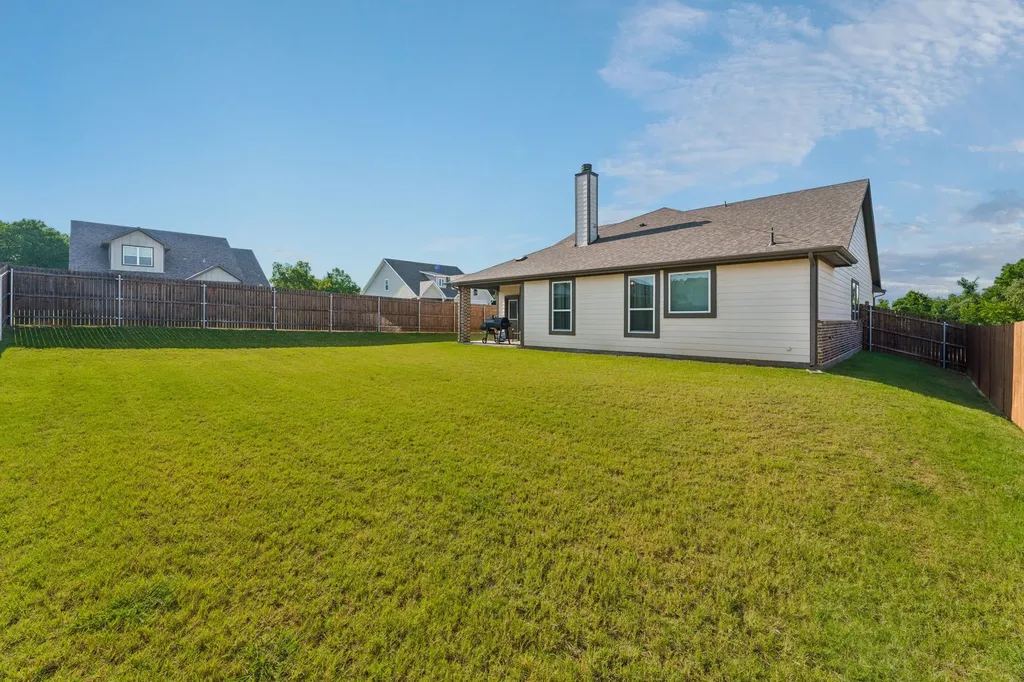 772 Brookside Drive Springtown TX 76082