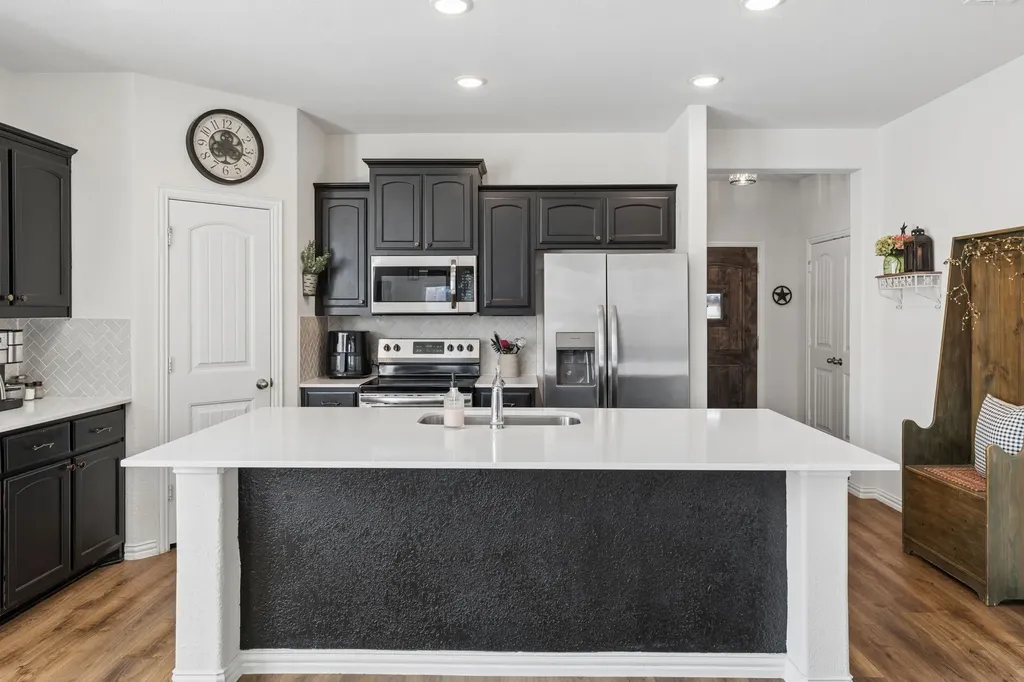 772 Brookside Drive Springtown TX 76082