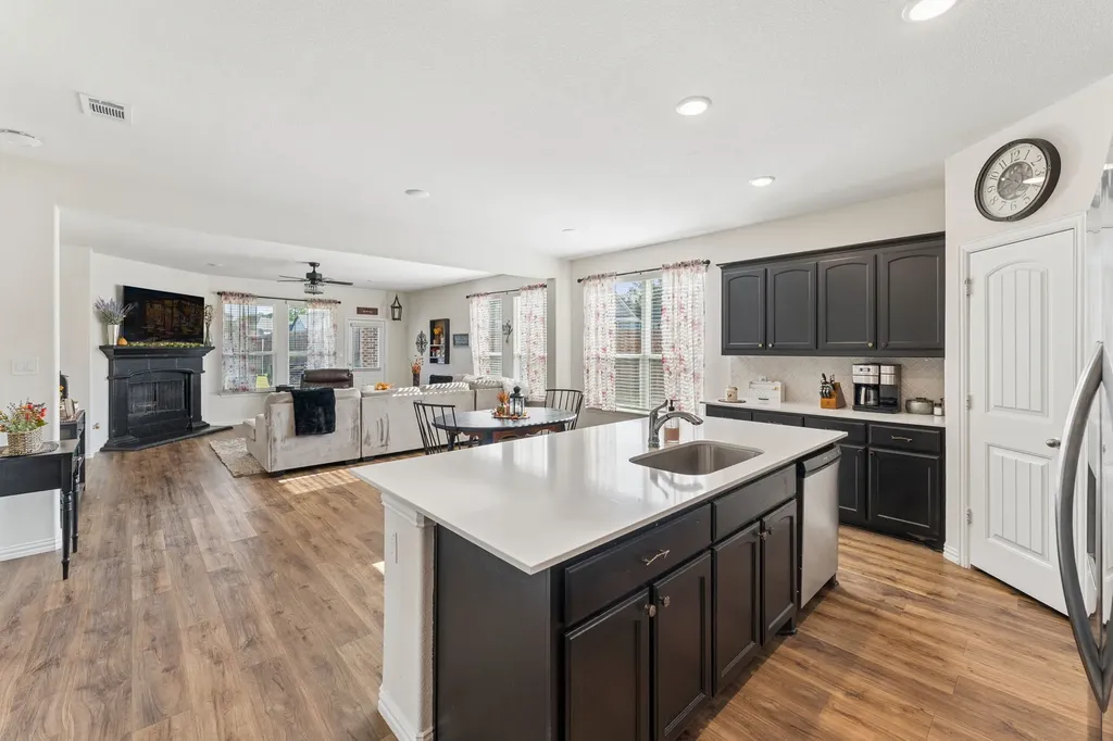 772 Brookside Drive Springtown TX 76082