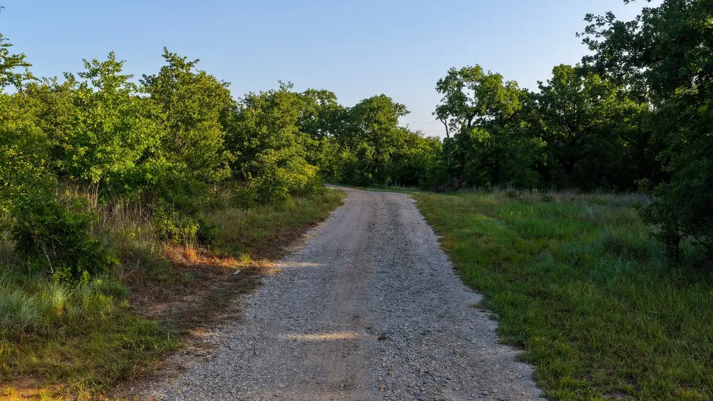 3064 Puddin Valley Road Bowie TX 76230