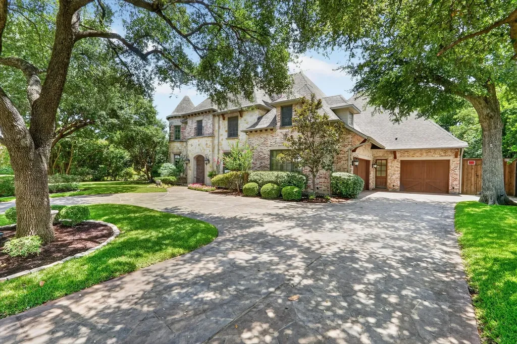 6032 Burgundy Road Dallas TX 75230